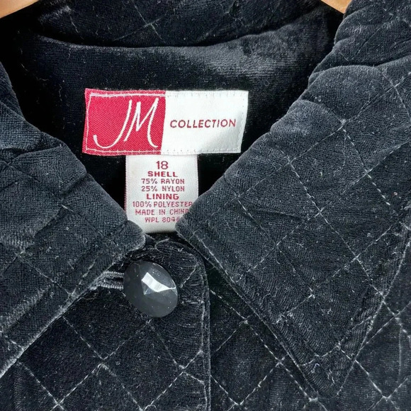 JM Collection Sz 18 Black Quilted Velvet Jacket Pockets Button Up Utility Lined - Picture 5 of 5